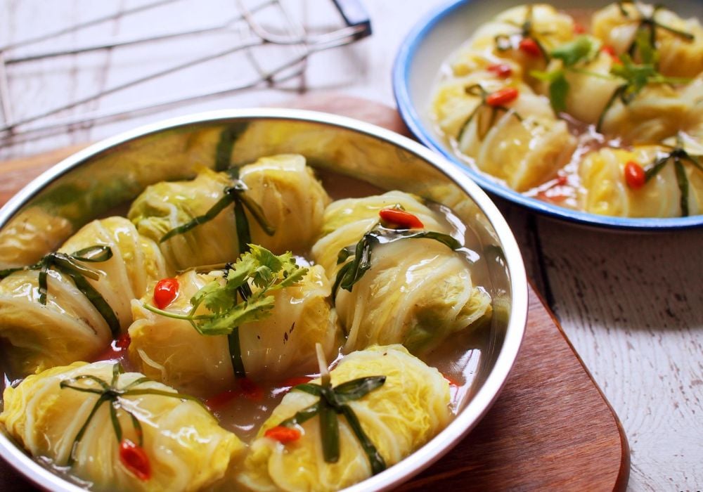 Bắp cải cuộn thịt hấp