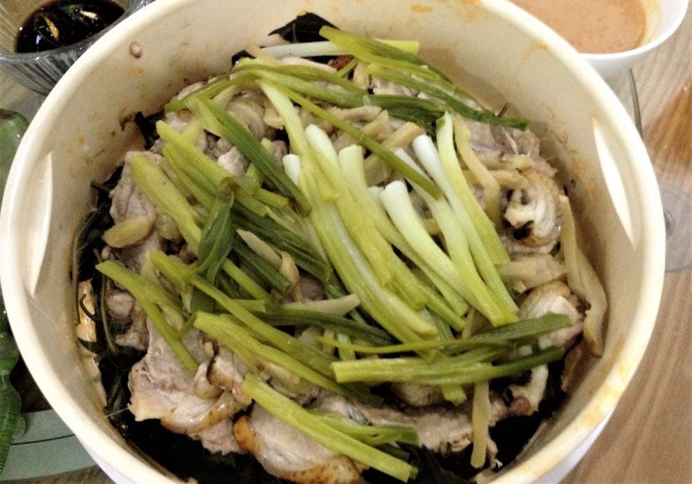 Thăn heo hấp hành gừng