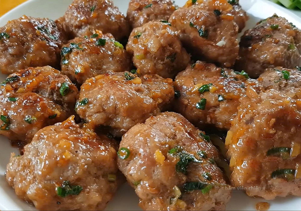 Mẹo bảo quản thịt viên rim tỏi ớt đúng cách