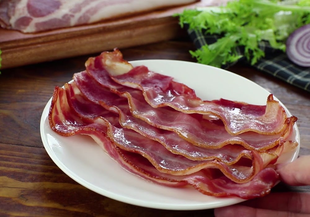 Thịt xông khói chiên giòn