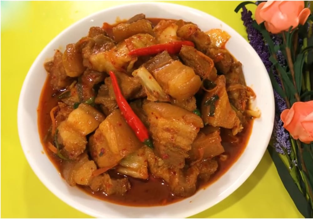 Thịt kho kim chi
