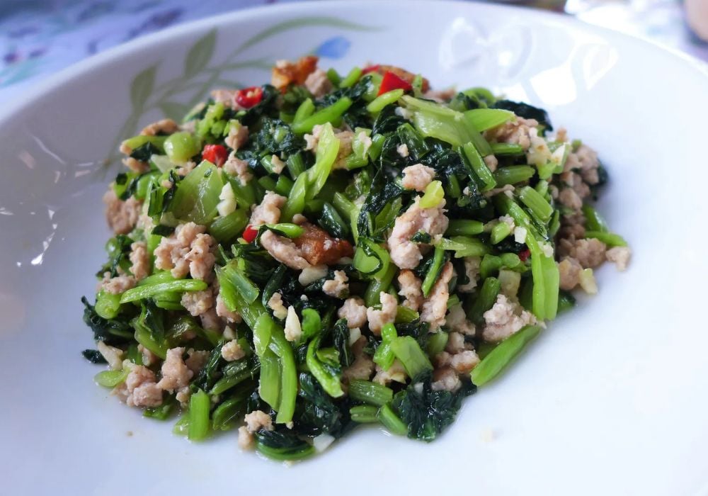 Thịt lợn xào cải ngọt