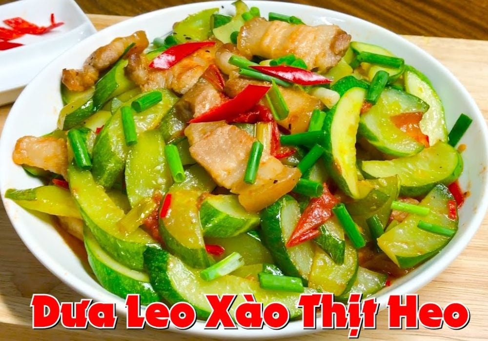 Thịt lợn xào dưa leo