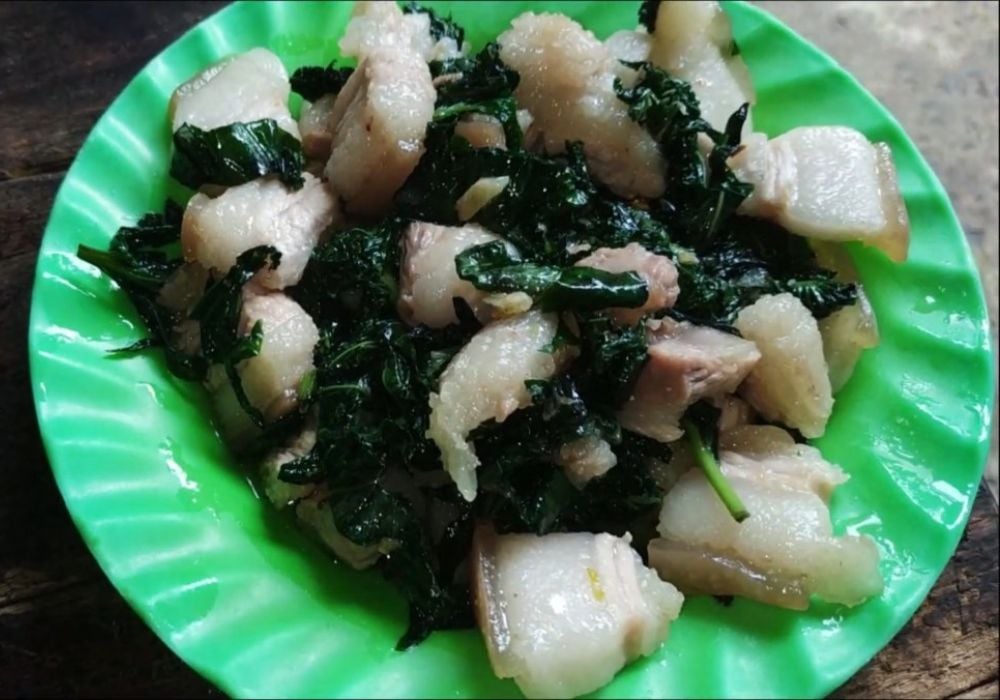 Thịt lợn xào lá lốt