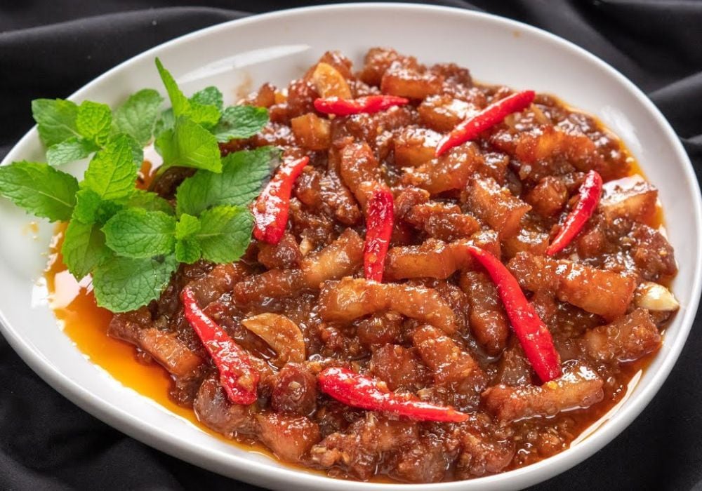 Thịt lợn xào mắm ruốc