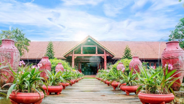 KHU DU LỊCH SINH THÁI KO TAM CÓ GÌ ??