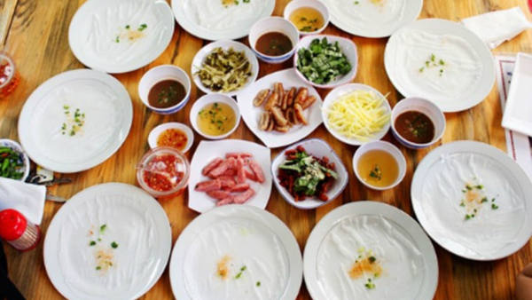 LÊN BUÔN MA THUỘT ĂN GÌ – TOP NHỮNG QUÁN ĂN NGON BỔ RẺ MÀ BẠN KHÔNG THỂ BỎ LỠ