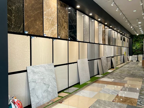 Bùi Minh – Chuyên cung cấp cho các công trình, đại lý thiết bị vệ sinh và gạch ốp lát chính hãng