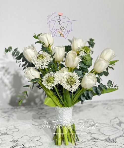 Mách Cô Dâu Cách Chọn Hoa Cưới Trendy