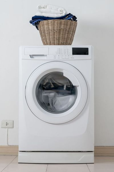 Những Phụ Kiện Máy Giặt Nên Có Trong Nhà