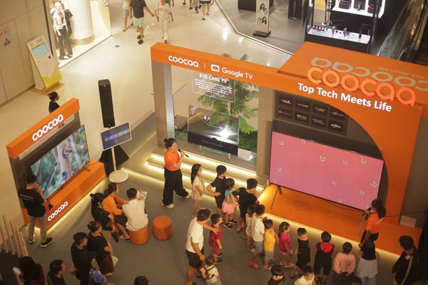 COOCAA 100A5D 100 inch thu hút mọi ánh nhìn