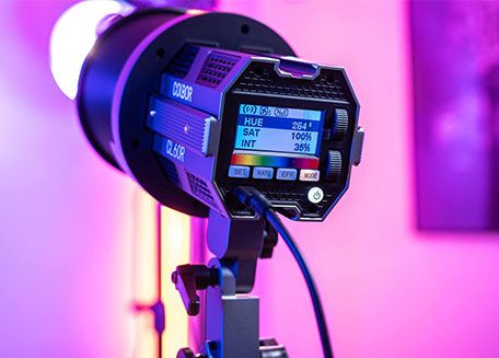 Lý Do Nên Chọn Đèn RGB Cho Livestream