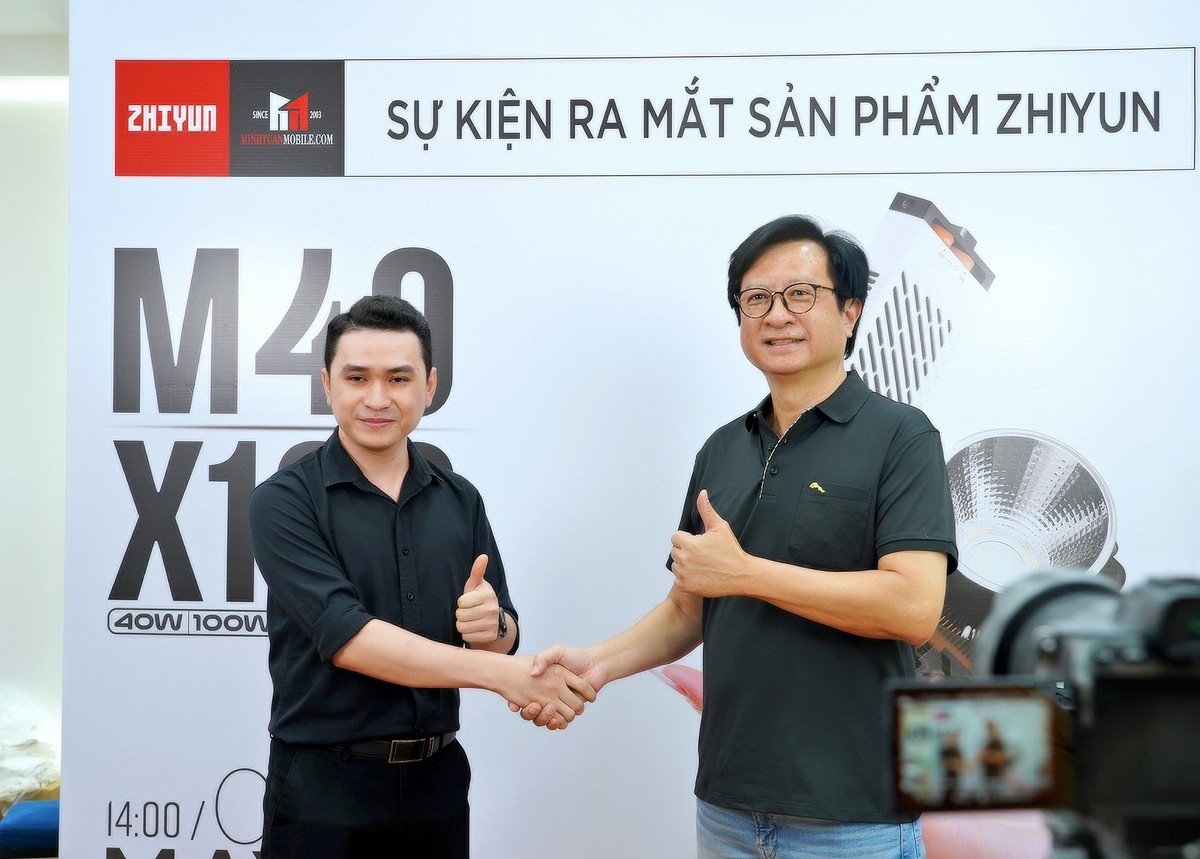Zhiyun Molus X100 và Fiveray M40 được phân phối chính hãng tại Việt Nam