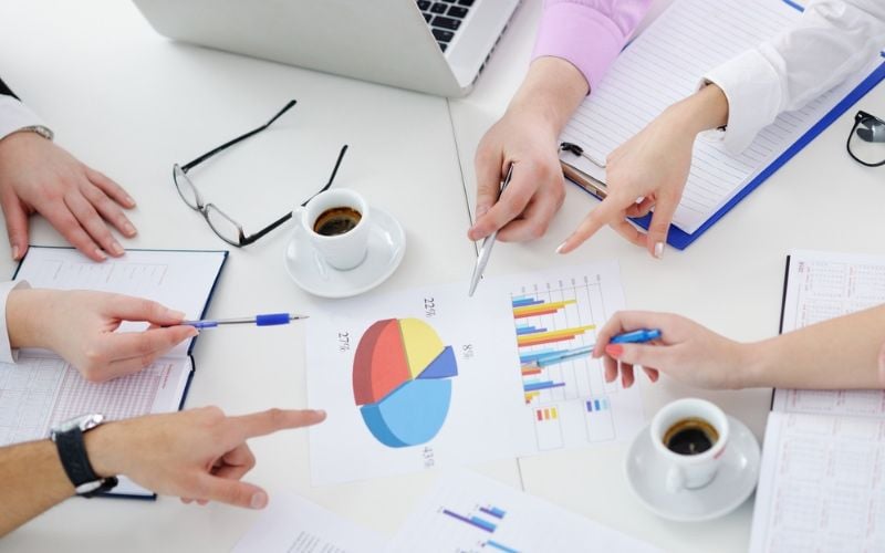 Bỏ Túi Cẩm Nang Phân Tích Thị Trường Hiệu Quả
