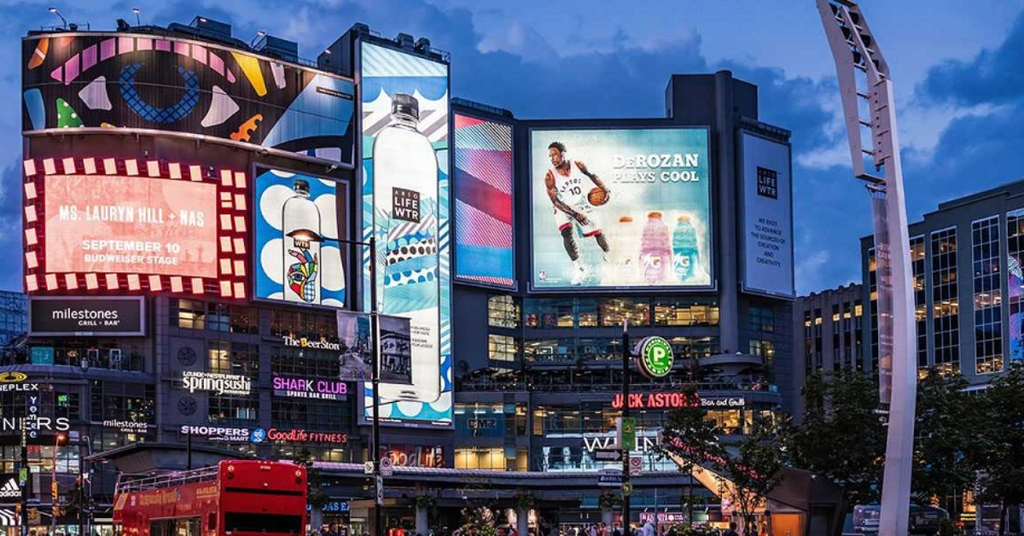 Digital Marketing Ads là gì? Hiểu ngay và 4 bước triển khai hiệu quả - DOOH advertising