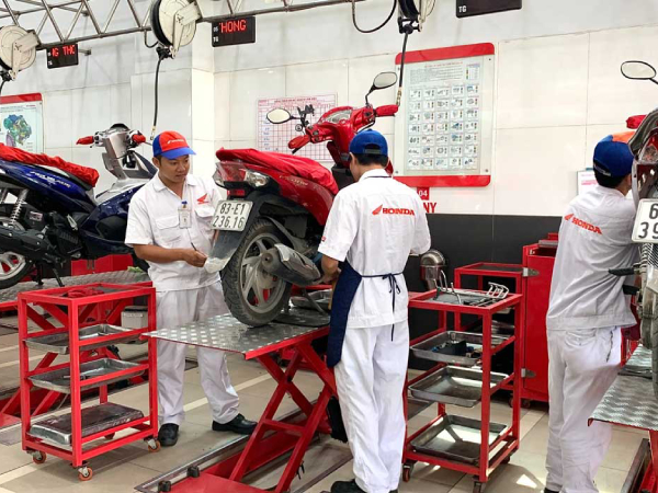 doi-ngu-head-khanh-an