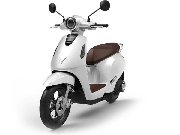 vinfast-evo200