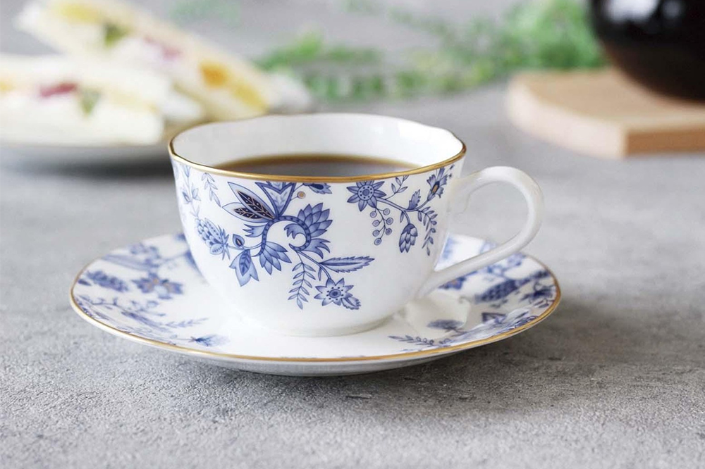 đĩa sứ vintage