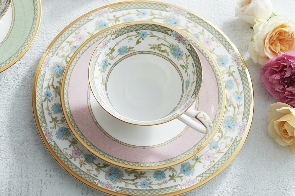 yoshino noritake
