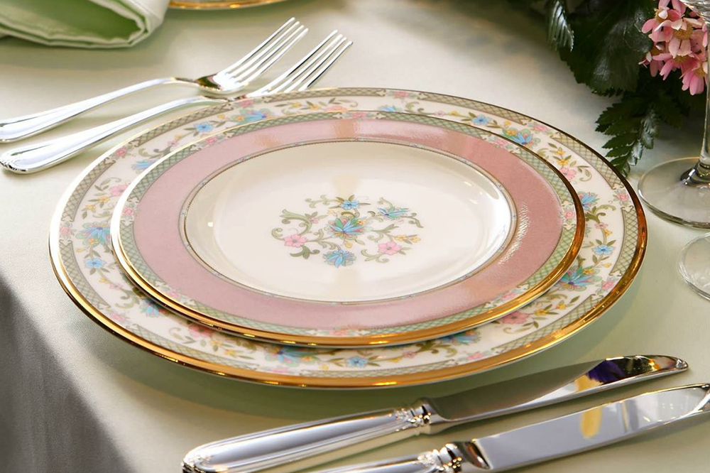 yoshino noritake