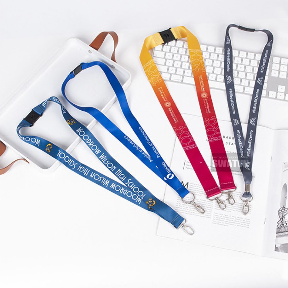 KINH NGHIỆM MUA DÂY ĐEO THẺ SINH VIÊN SỐ LƯỢNG LỚN – IN LOGO THEO YÊU CẦU