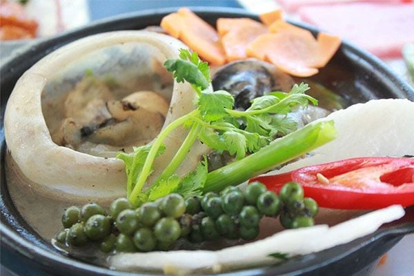 Đặc sản mắt cá ngừ đại dương Phú Yên