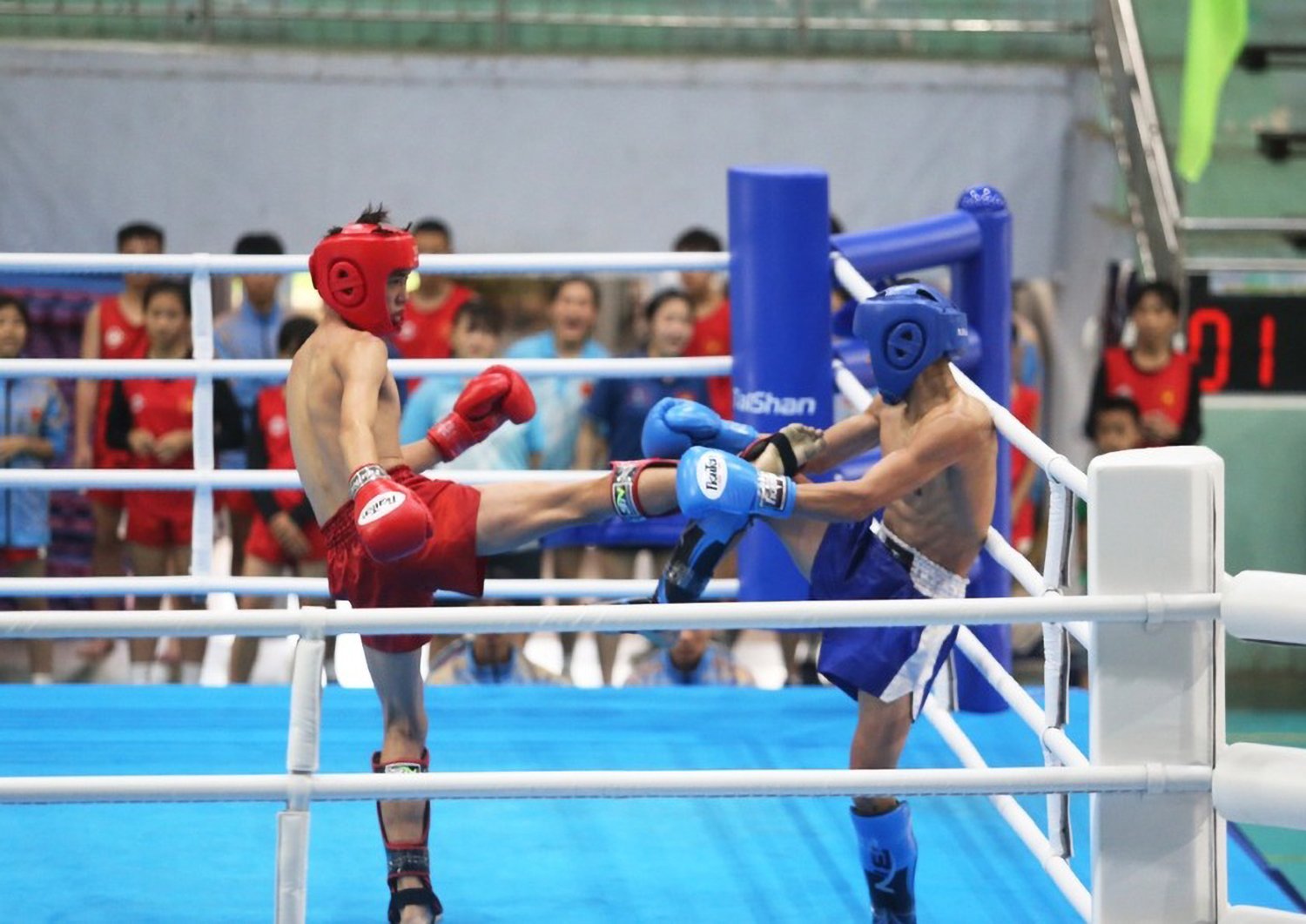 Cách chọn Size Găng Boxing cho người tập luyện võ thuật