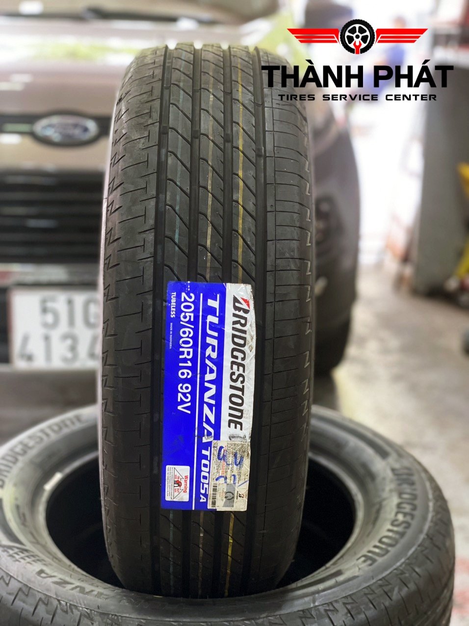 FORD ECOSPORT thay dàn lốp siêu êm ái Bridgestone Turanza T005 205/60R16 thương hiệu hàng đầu trên thế giới về chất lượng và độ tin dùng
