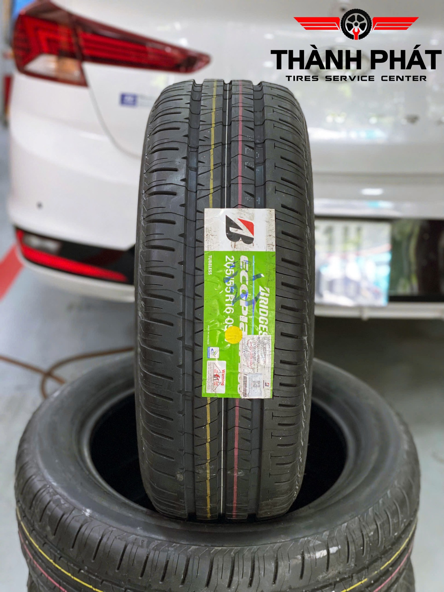 HYUNDAI ELANTRA thay dàn lốp mới Bridgestone 205/55R16 để tiếp tục hành trình an toàn và yên tâm