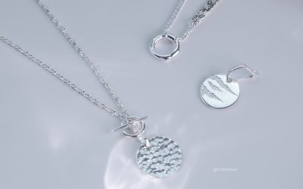 Bí quyết đo size dây chuyền chính xác, nhanh trong 5 phút