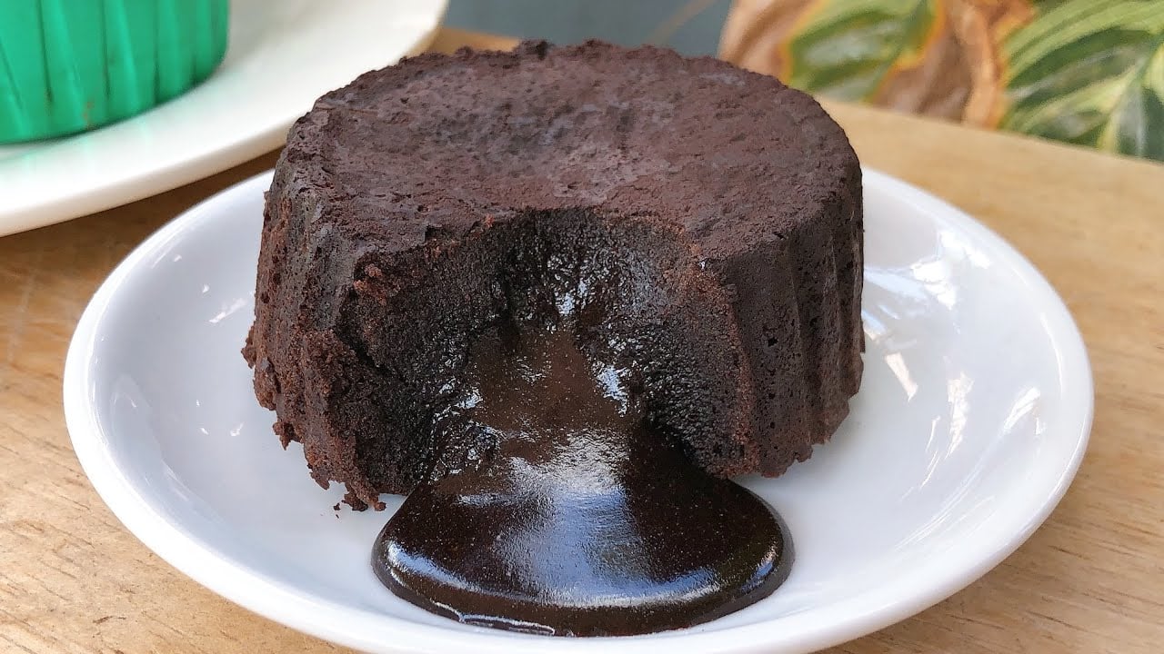 Bánh Choco Lava Cake là món bánh tráng miệng nổi tiếng