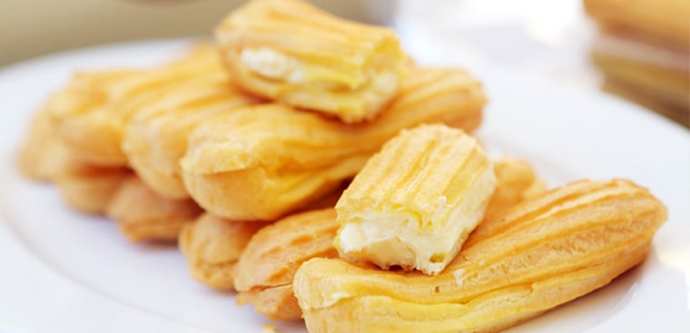 Bánh Su Kem là một món bánh ngọt nổi tiếng dễ làm