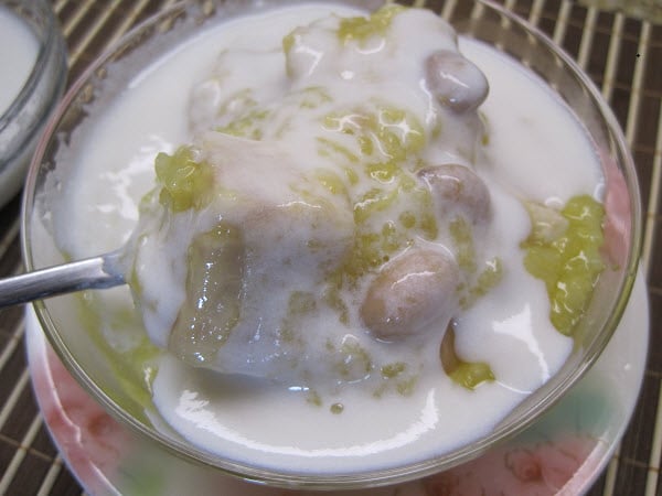 Cách nấu chè khoai môn thơm ngon, ngọt bùi ngay tại nhà
