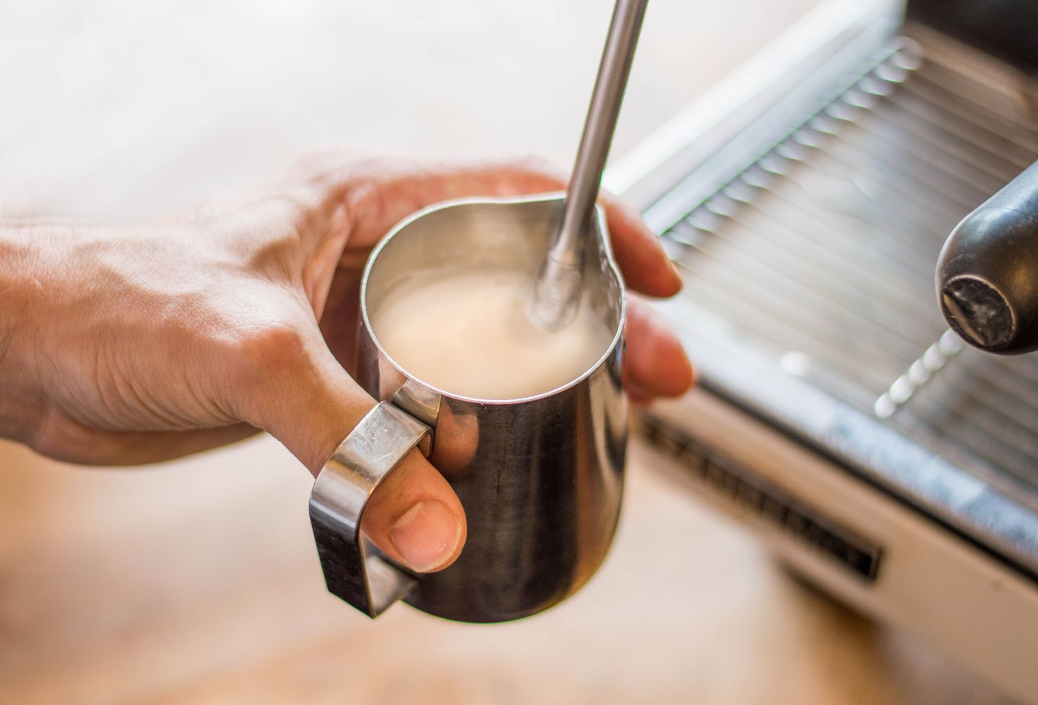 topping milk foam