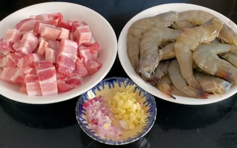 Nguyên liệu làm tôm rim thịt