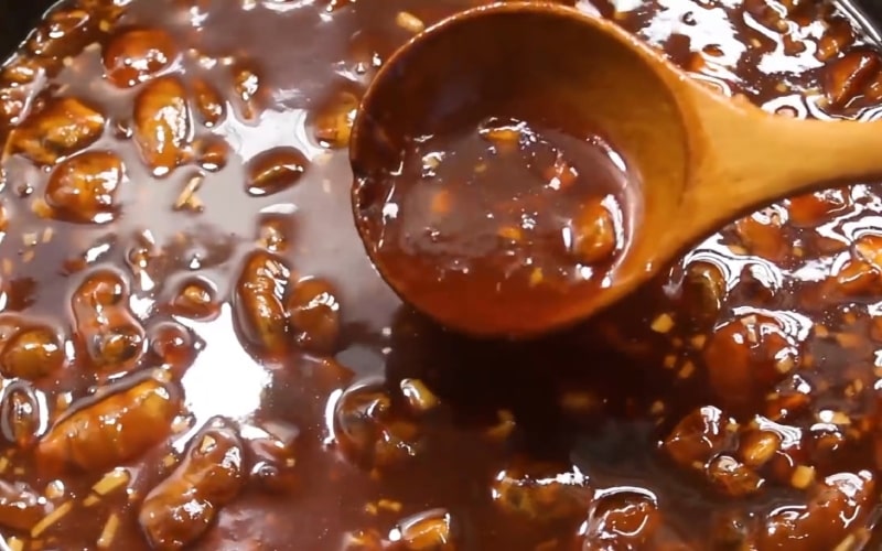 nước cốt làm ốc hương xào me