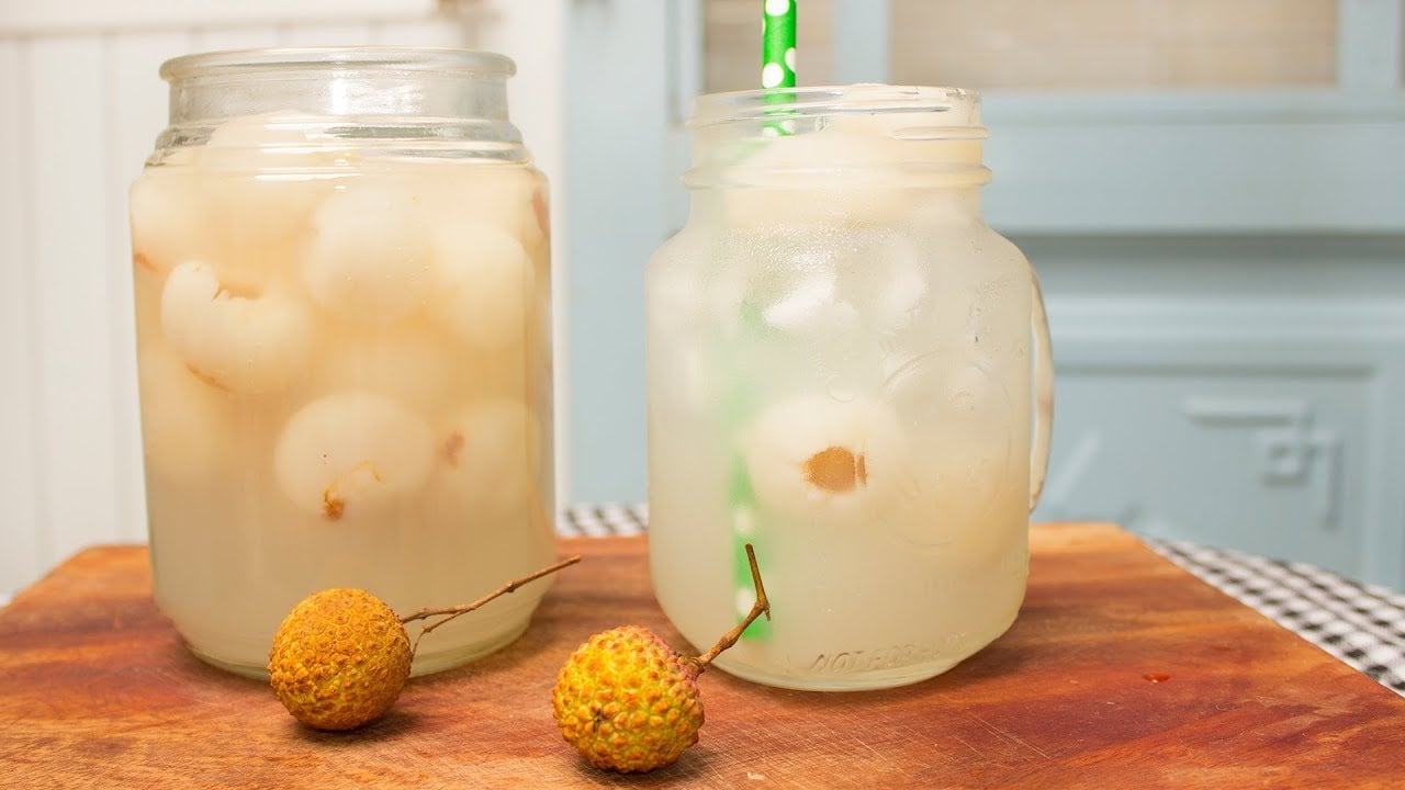 Siro vải ngâm đường thanh mát