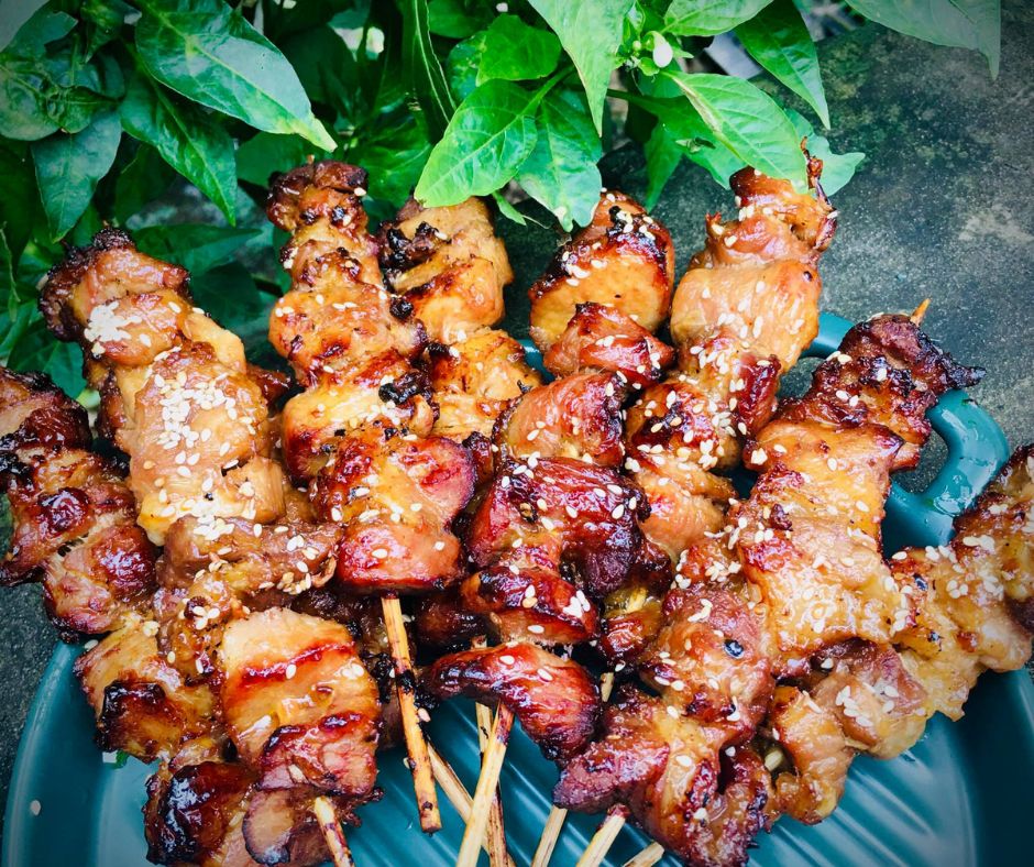 Món thịt xiên nướng nước cốt dừa với hương vị đậm đà và hương thơm