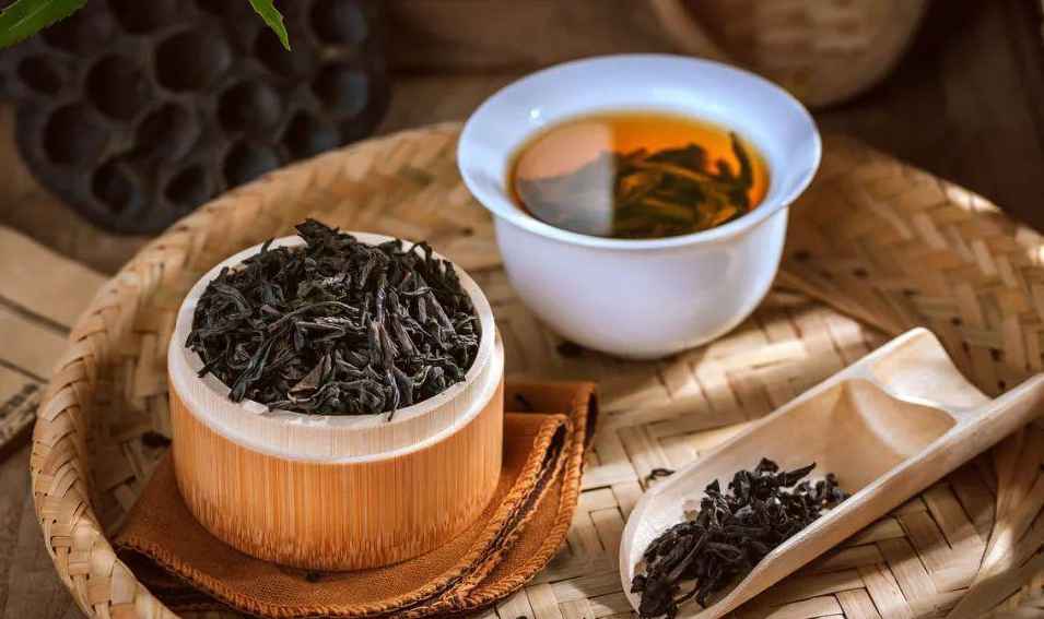 trà đen nấu trà sữa khoai môn
