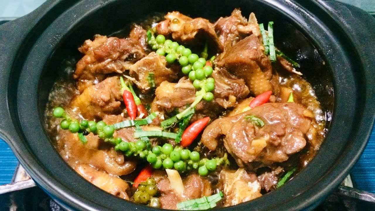 món vịt kho