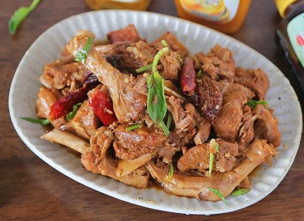 món vịt kho