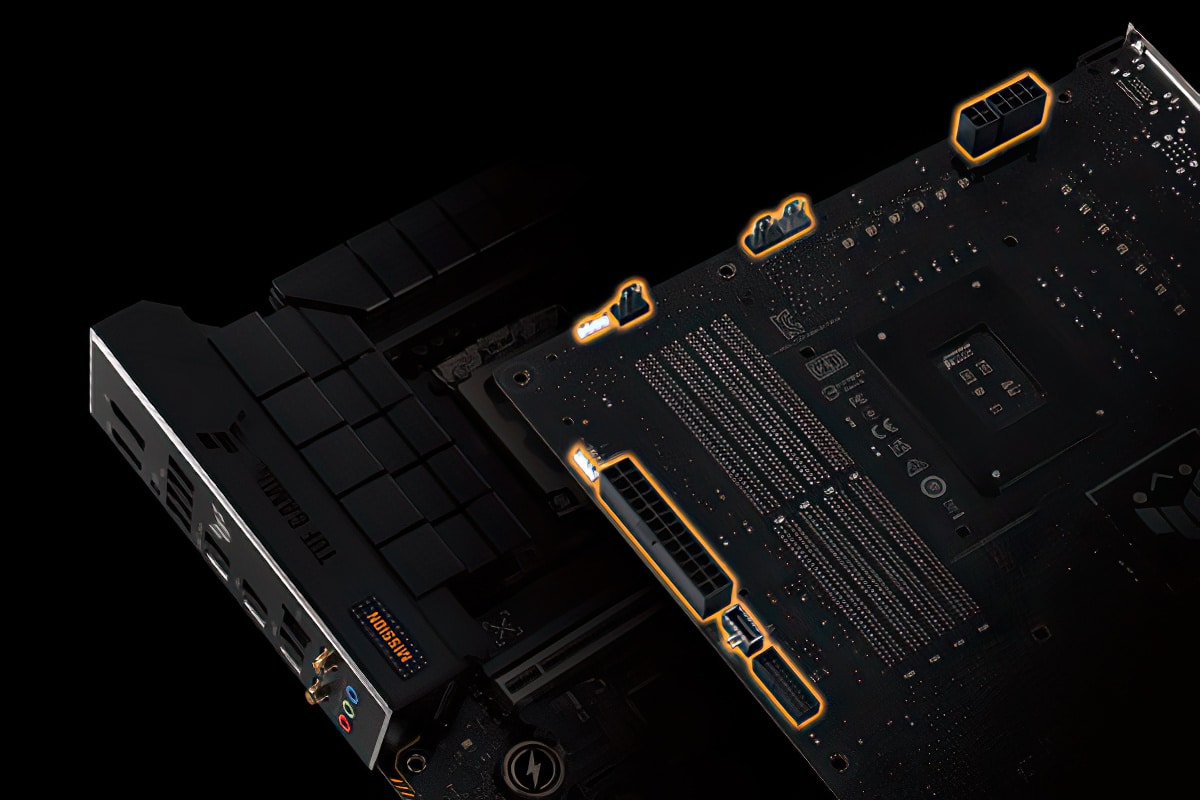 Rò rỉ bo mạch chủ ASUS TUF Gaming B760M-BTF WiFi D4 với cổng cắm nằm ở mặt sau