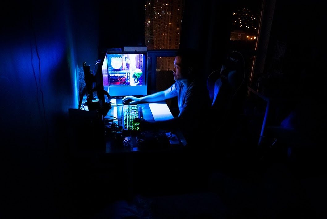 Chơi game buổi sáng hay buổi tối là tốt hơn?