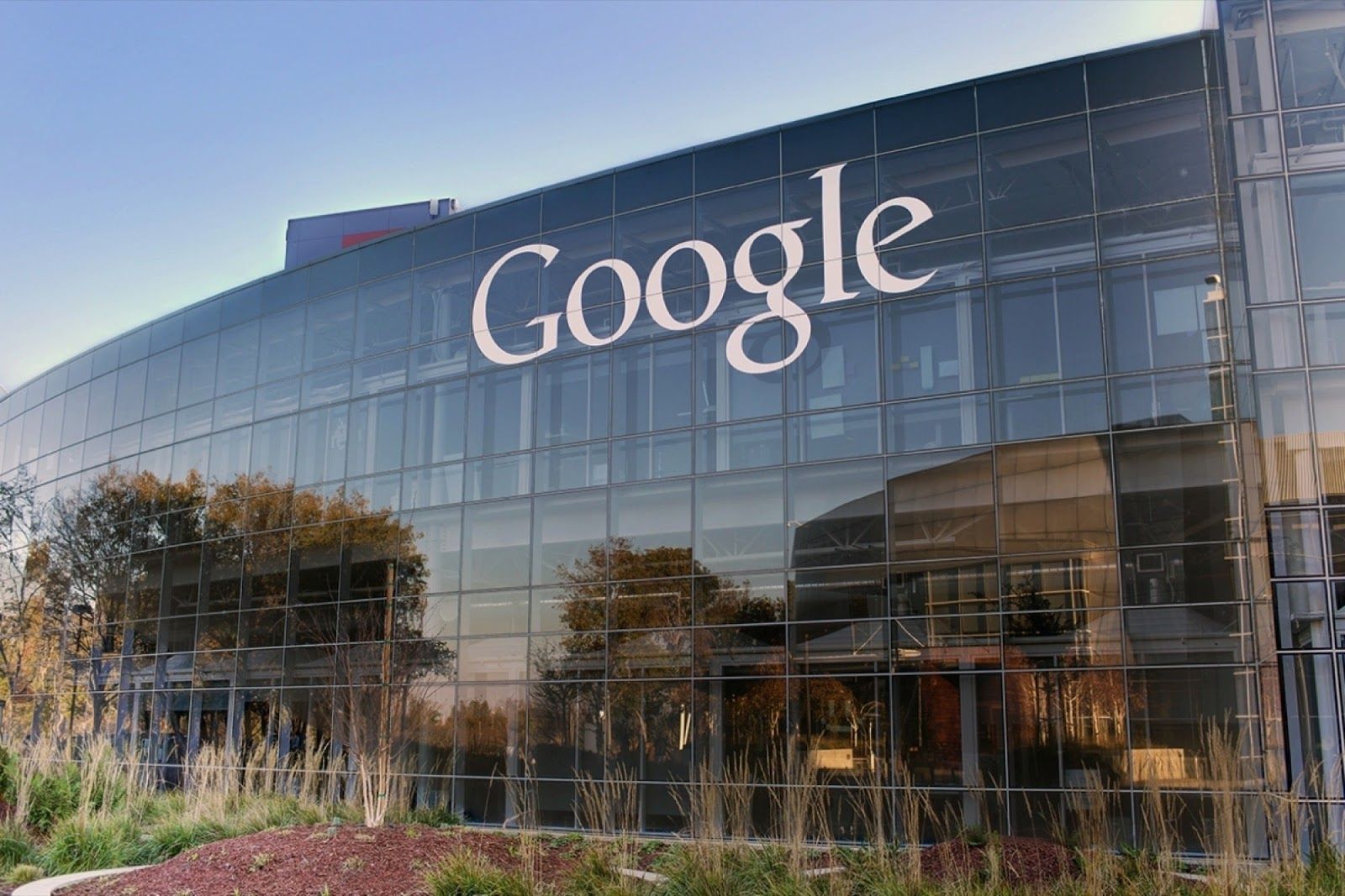 Tham vọng dùng trình duyệt theo dõi người dùng để bán quảng cáo bị phá sản, Google dời vô thời hạn tính năng FLoC