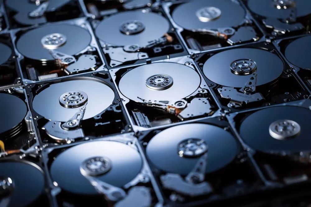 Hết card, nông dân Trung Quốc quay sang đào coin bằng ổ cứng khiến thiếu hụt HDD và SSD