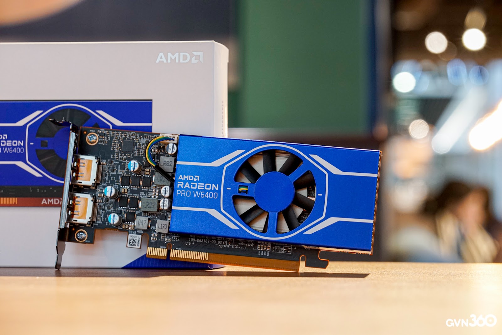 Trên tay Radeon Pro W6400 – card đồ hoạ chuyên dụng giá mềm dành cho người làm đồ hoạ