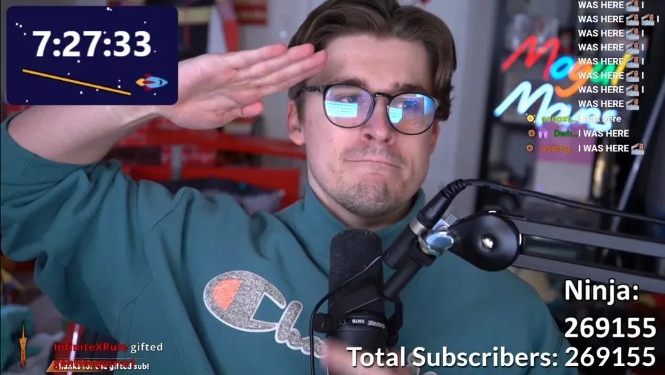 Livestream liên tục hơn 31 ngày, một streamer phá kỷ lục với lượng người theo dõi cao nhất mọi thời đại