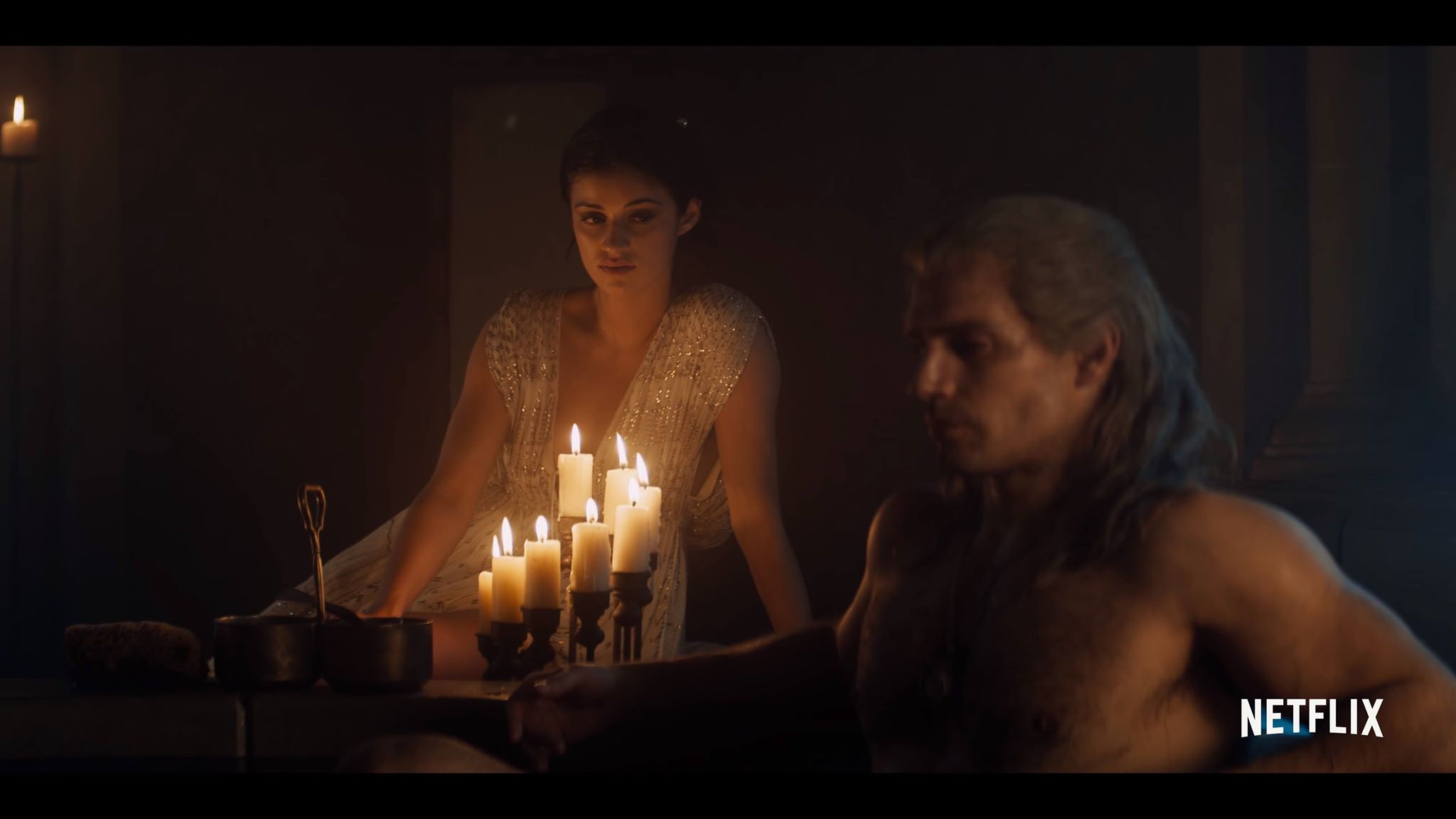 Ngắm người đẹp và quái vật thì phải nhiều, The Witcher được xác nhận có ít nhất 2 mùa phim
