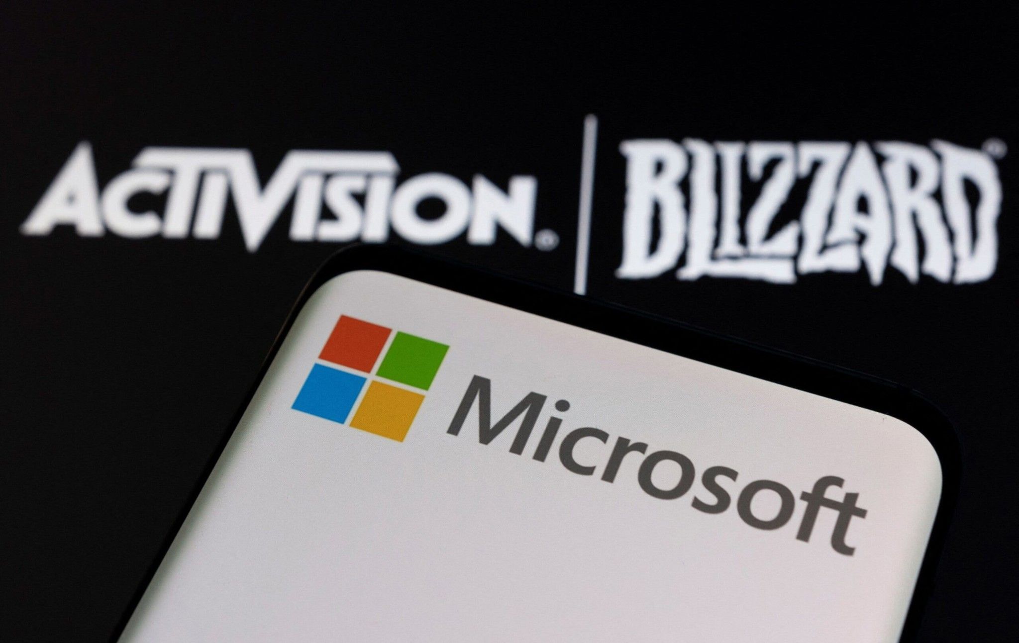 Microsoft sẽ giám sát Activision-Blizzard để đảm bảo đúng người cầm cương