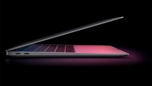 Apple tuyên bố 8GB RAM của MacBook Pro M3 cũng như 16GB trên PC